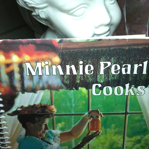 3/$18 Vintage 1984 Minnie Pearl Cooks Fifth Edition Cookbook - Picture 3 of 12